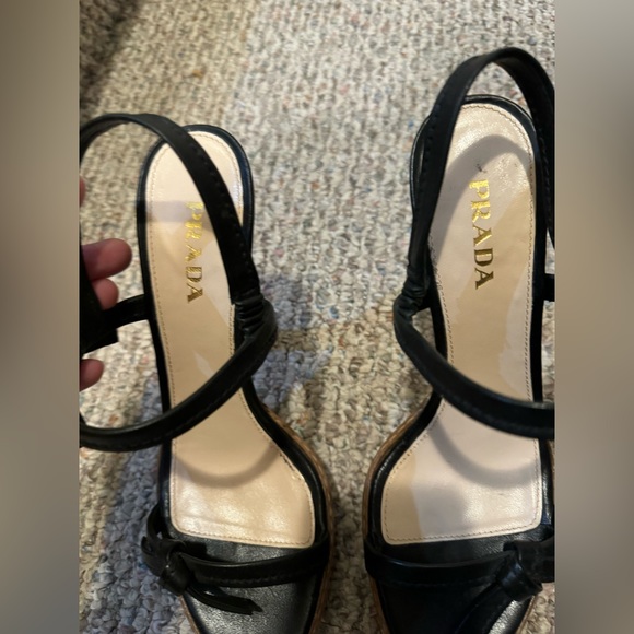 Gorgeous black platform Prada sandals, high heel, size 41 - Picture 4 of 11